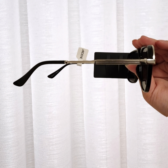 Ardene sunglasses - Picture 4 of 4
